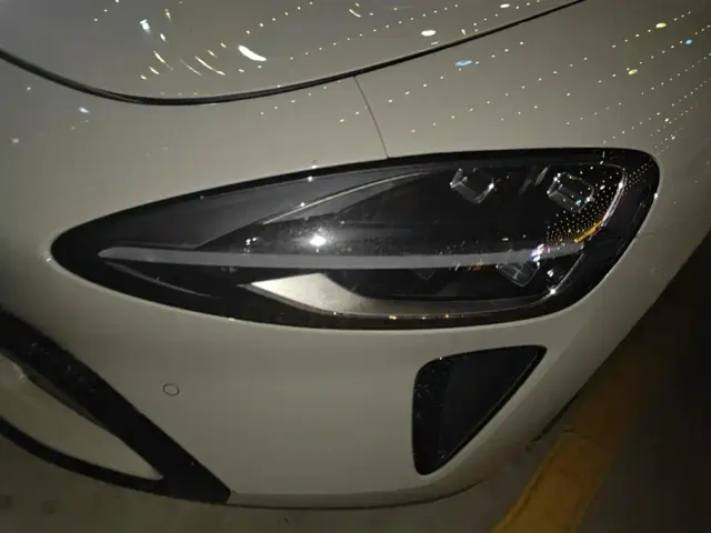 Xiaomi SU7 — Фото автомобиля 5