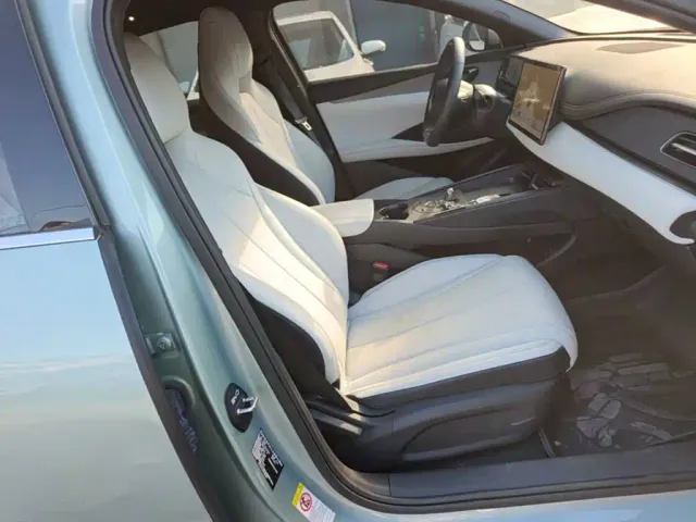 BYD Seal 06 — Фото автомобиля 24