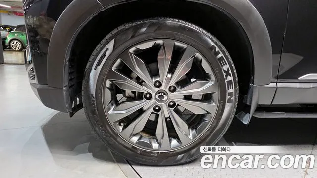 KG_Mobility_Ssangyong Rexton Rexton Arena Дизель 2.2 4WD — Фото автомобиля 5