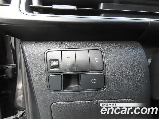 Hyundai Staria — Фото автомобиля 13