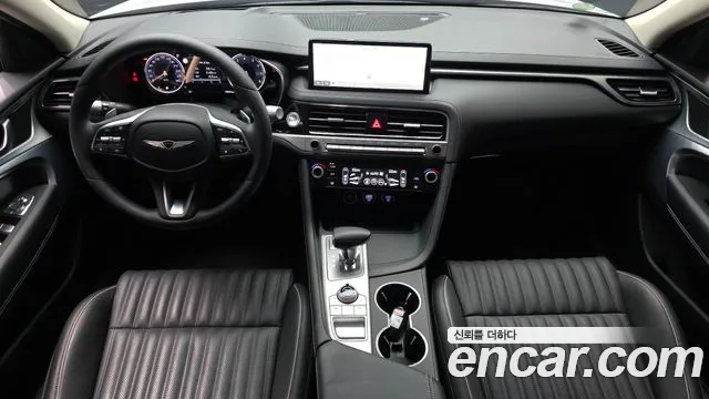Genesis G70 Новый G70 Бензин 2.5T 4WD — Фото автомобиля 6