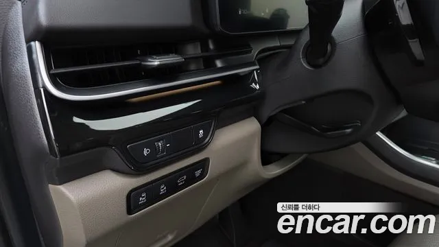 Kia Carnival 4th Gen — Фото автомобиля 25