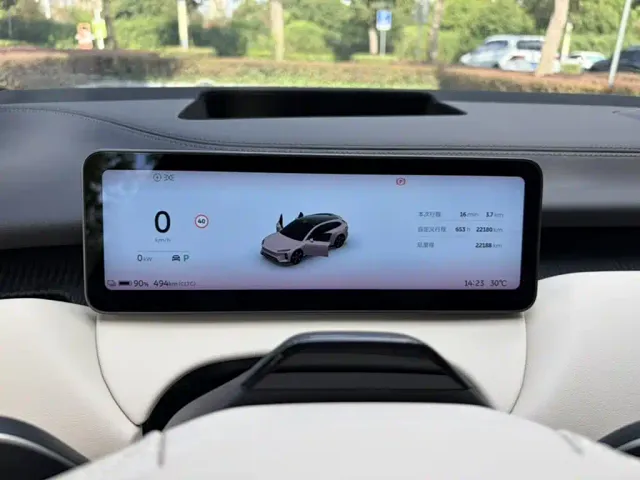 Nio ET5 Touring — Фото автомобиля 4