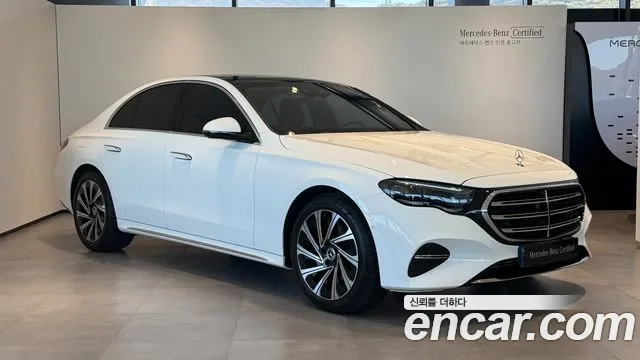 Mercedes-Benz E-Class W214 — Фото автомобиля 2
