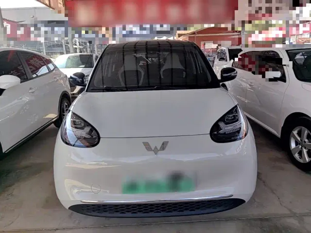 Wuling Bingo — Фото автомобиля 2