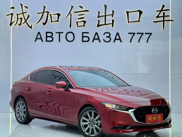 Mazda Axela — Фото автомобиля 3