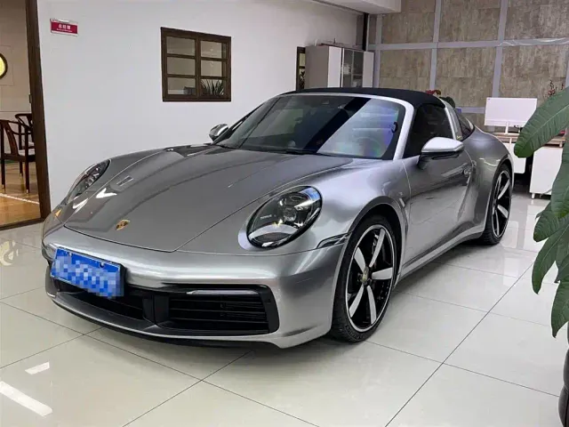 Фотография автомобиля — Porsche 911