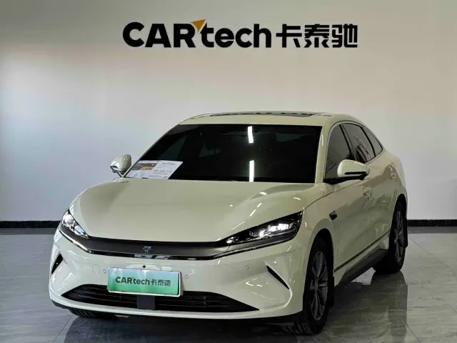 Фотография автомобиля — BYD Qin L