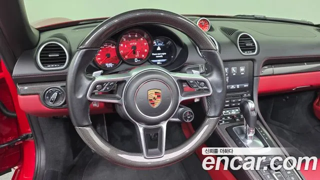 Porsche 718 — Фото автомобиля 11