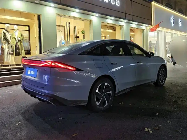 Geely Galaxy L6 — Фото автомобиля 3