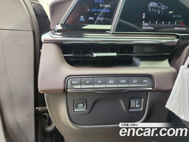 Cadillac Escalade Generation 5 — Фото автомобиля 7
