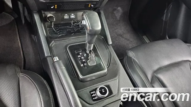 KG_Mobility_Ssangyong Rexton Новый Rexton Sport Khan Дизель 2.2 4WD — Фото автомобиля 9