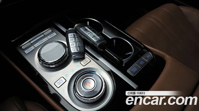 Genesis G80 Бензин 2.5 турбо 2WD — Фото автомобиля 9