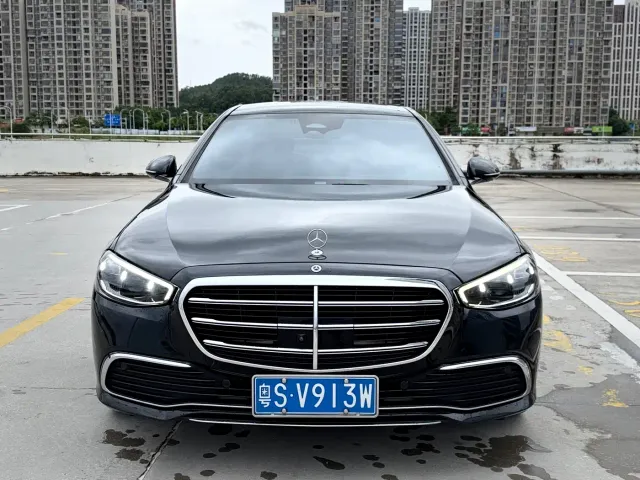 Mercedes-Benz S-Class — Фото автомобиля 2
