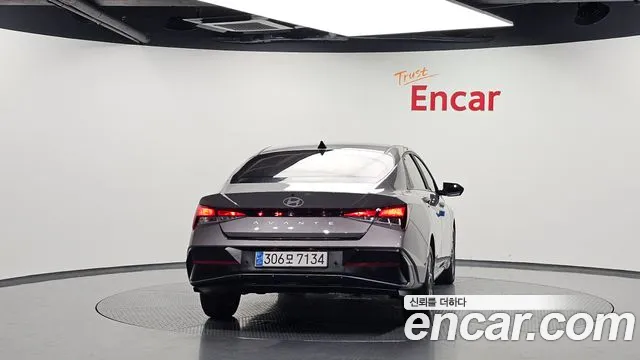 Hyundai AVANTE Новый Avante (CN7) — Фото автомобиля 2