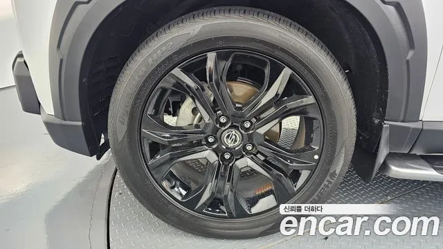 KG_Mobility_Ssangyong Rexton Новый Rexton Sport Khan Дизель 2.2 4WD — Фото автомобиля 5