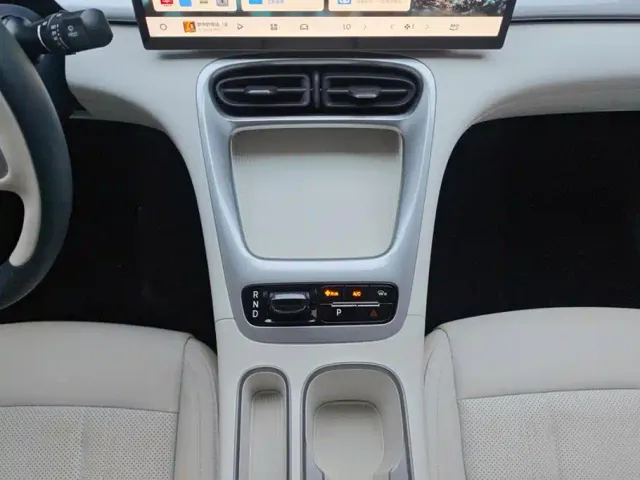 Geely Starry Wish — Фото автомобиля 16