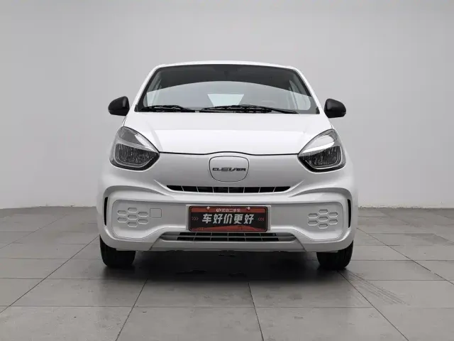 Roewe Clever — Фото автомобиля 3