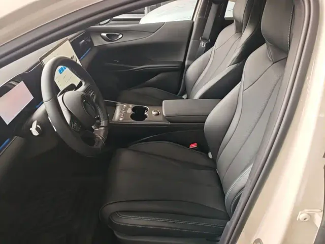 BYD Seal 06 — Фото автомобиля 14