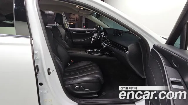 Genesis G80 Бензин 2.5 турбо 2WD — Фото автомобиля 12