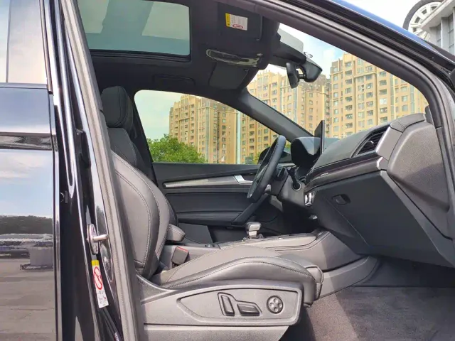 Audi Q5L — Фото автомобиля 21