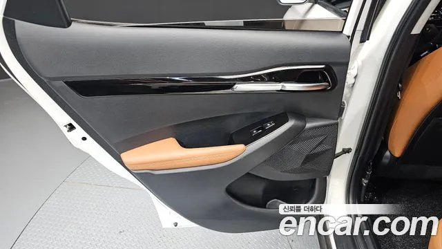Kia Seltos Новый Seltos Бензин 1.6 турбо 2WD — Фото автомобиля 25