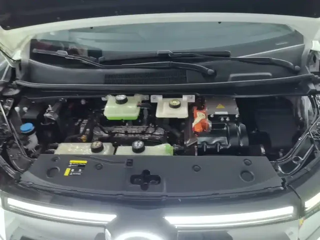 GAC Trumpchi E8 — Фото автомобиля 19