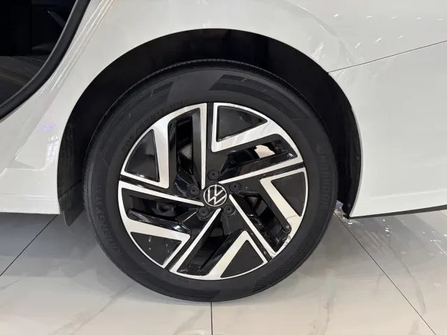 Volkswagen Sagitar — Фото автомобиля 20