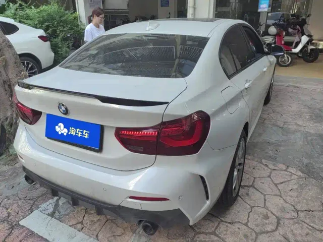 BMW 1 Series — Фото автомобиля 3