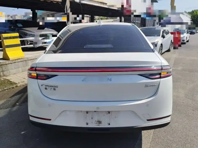GAC Aion S Plus — Фото автомобиля 5