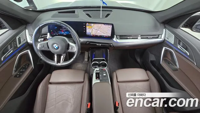 BMW X1 U11 — Фото автомобиля 10