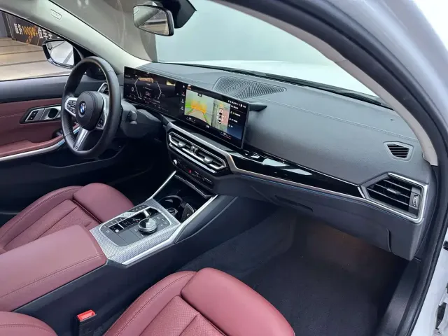 BMW 3 Series — Фото автомобиля 7