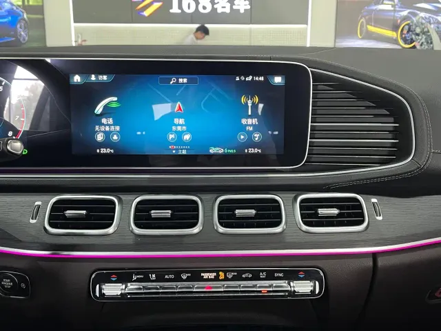 Mercedes-Benz GLE-Class — Фото автомобиля 19
