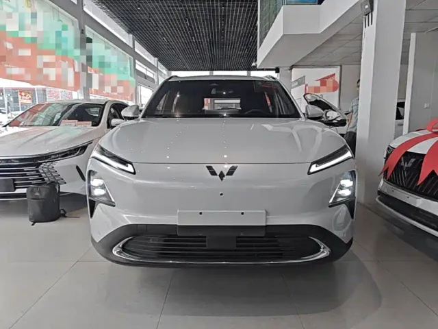 Wuling Starlight S — Фото автомобиля 2