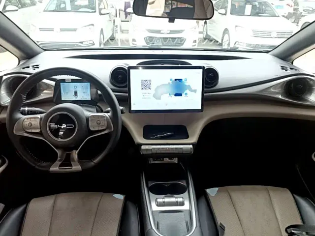 BYD Dolphin — Фото автомобиля 9