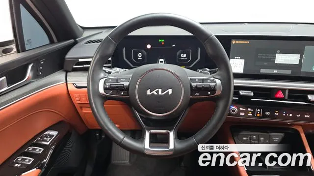 Kia K5 Generation 3 — Фото автомобиля 13