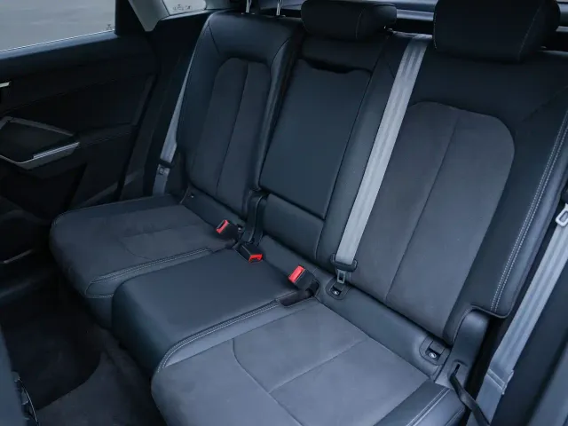 Audi Q3 — Фото автомобиля 10