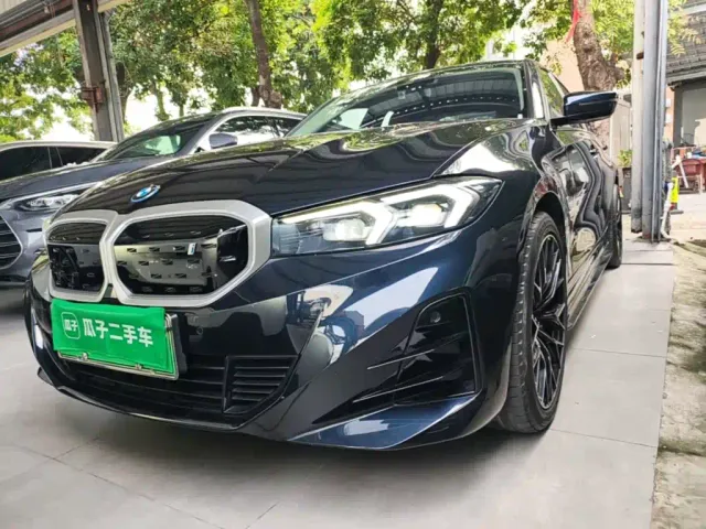 BMW i3 — Фото автомобиля 17