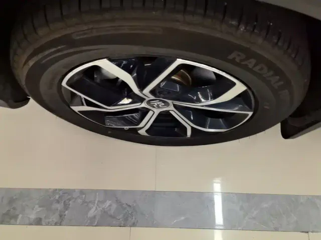 BYD Yuan PLUS — Фото автомобиля 22