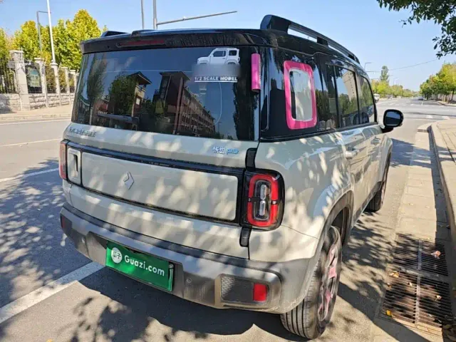 Baojun Yep Plus — Фото автомобиля 6