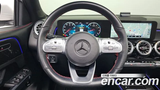 Mercedes-Benz GLB-Class — Фото автомобиля 22