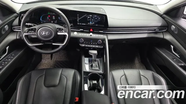 Hyundai AVANTE Новый Avante (CN7) — Фото автомобиля 7