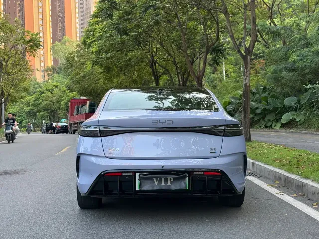 BYD Seal — Фото автомобиля 11