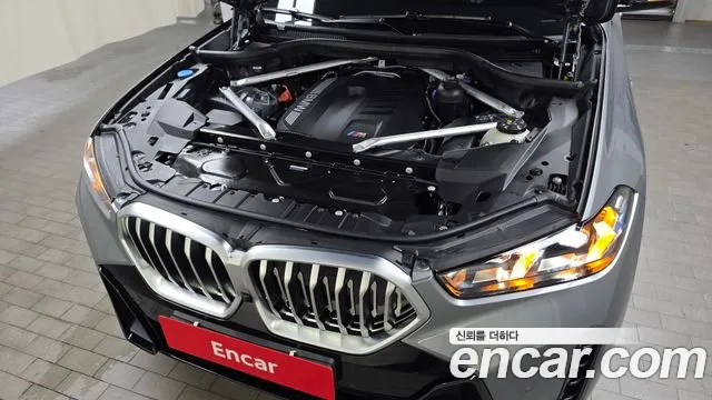BMW X6 xDrive40i M Sport — Фото автомобиля 6