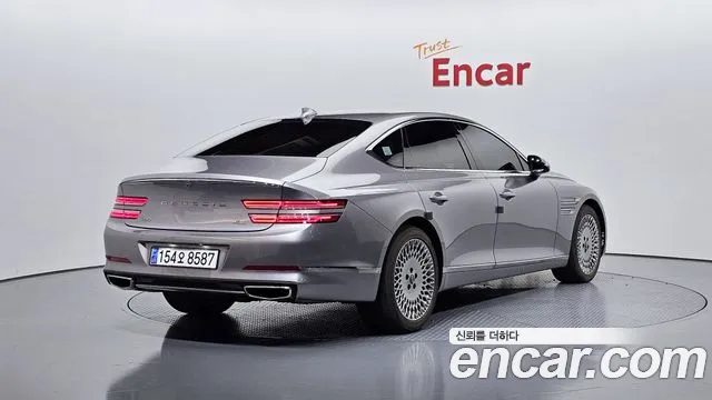 Genesis G80 Бензин 2.5 турбо AWD — Фото автомобиля 2
