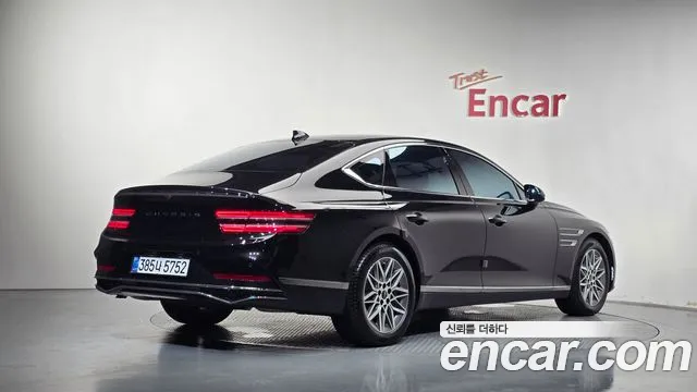 Genesis G80 Бензин 2.5 турбо 2WD — Фото автомобиля 2