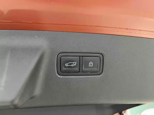 Hyundai Santa Fe — Фото автомобиля 24
