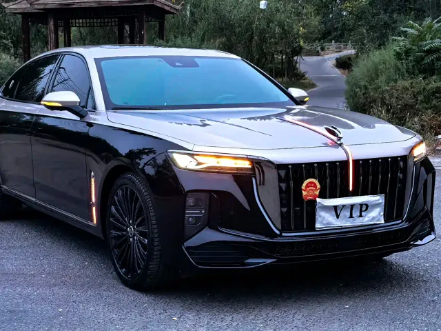 Hongqi H9 — Фото автомобиля 2