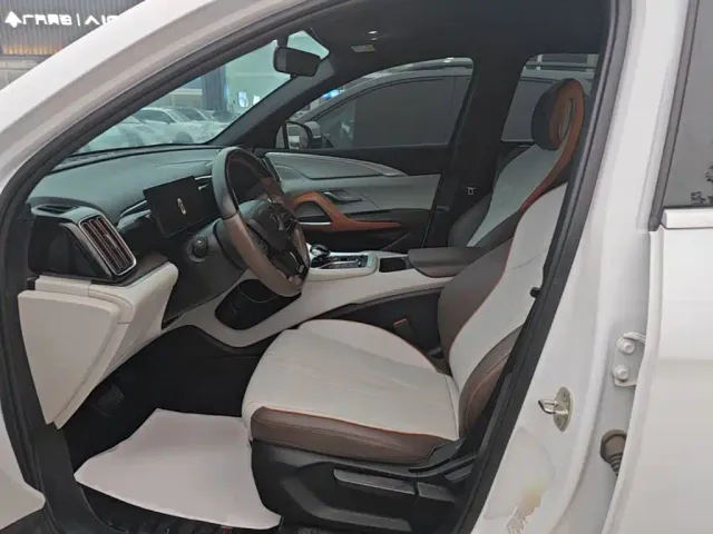 BYD Song Pro — Фото автомобиля 14