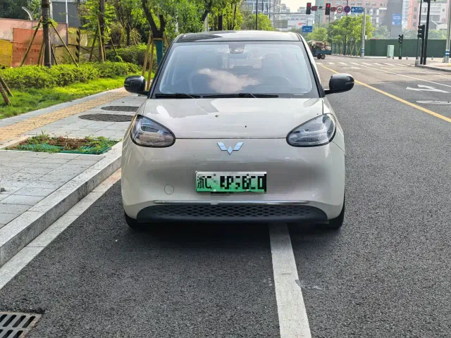Wuling Bingo — Фото автомобиля 2